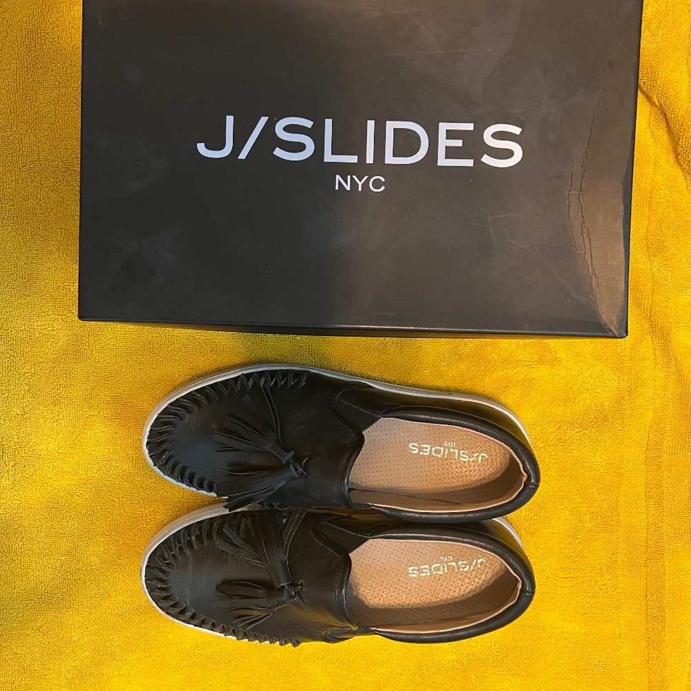 J/Slides New York sneakers